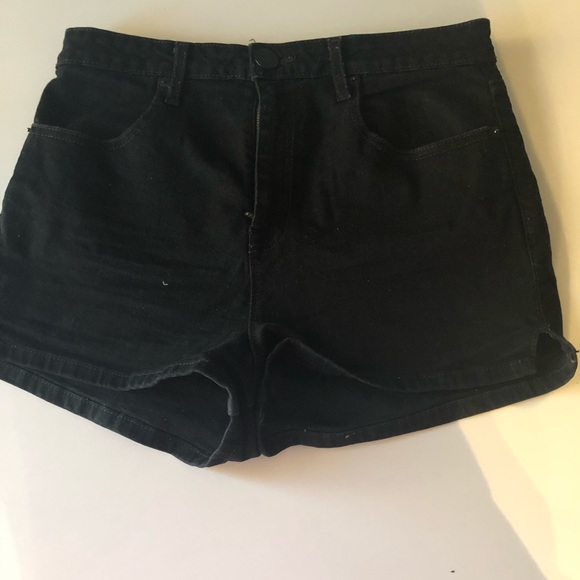 black jean shorts - Picture 1 of 1
